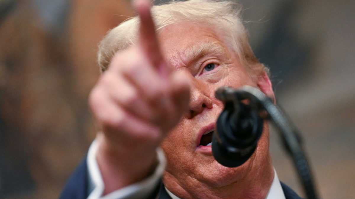 Trump imposes new tariffs, targets Canada